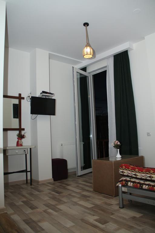 Hotel Delisi Tiflis Dış mekan fotoğraf